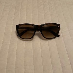 Ray-Ban Tortoise Sunglasses